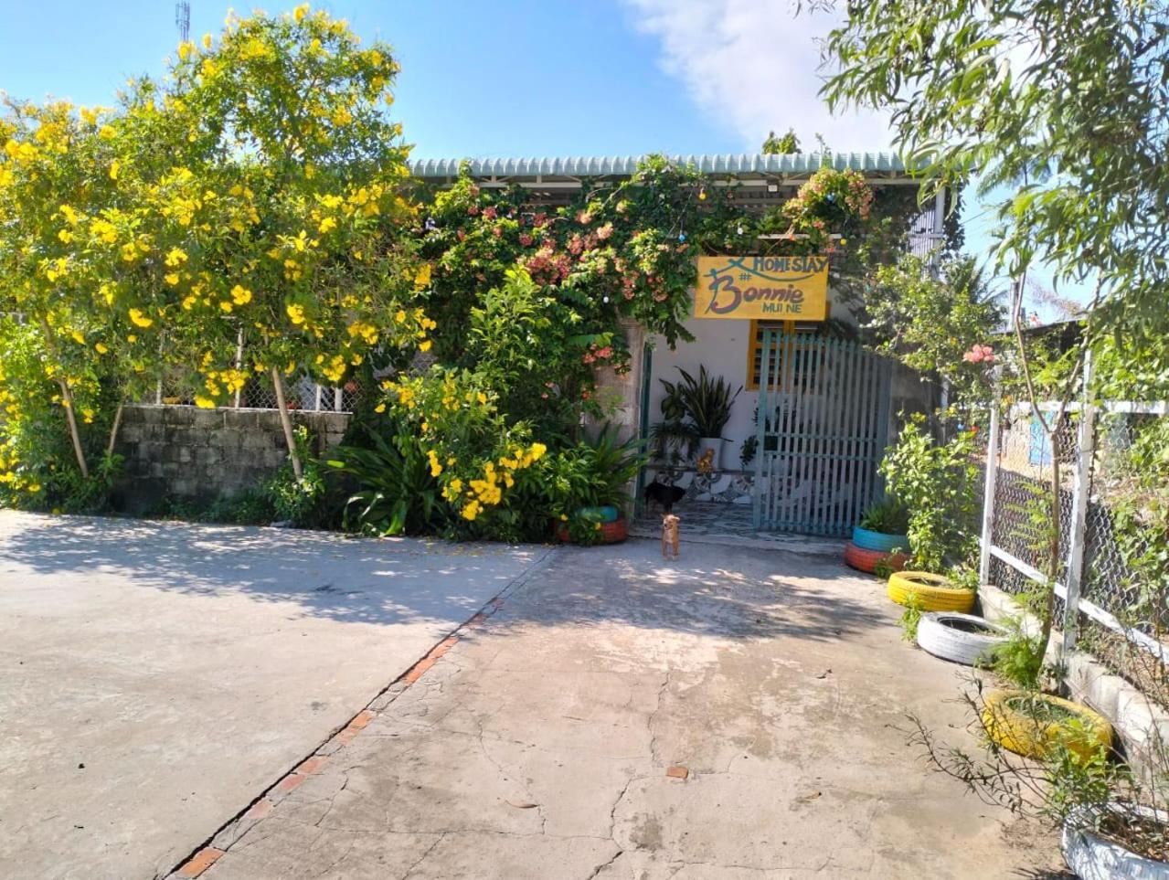 Bonnie Homestay Mui Ne Фантхьет Экстерьер фото